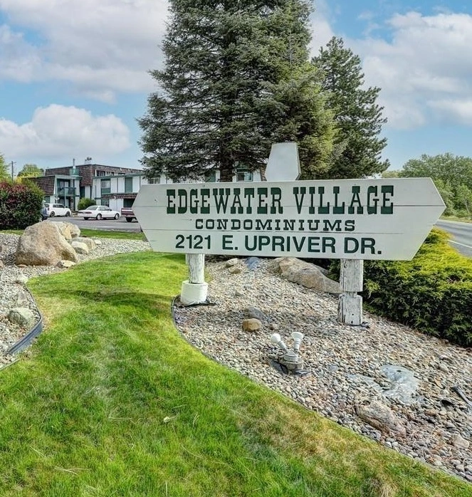 edgewater village